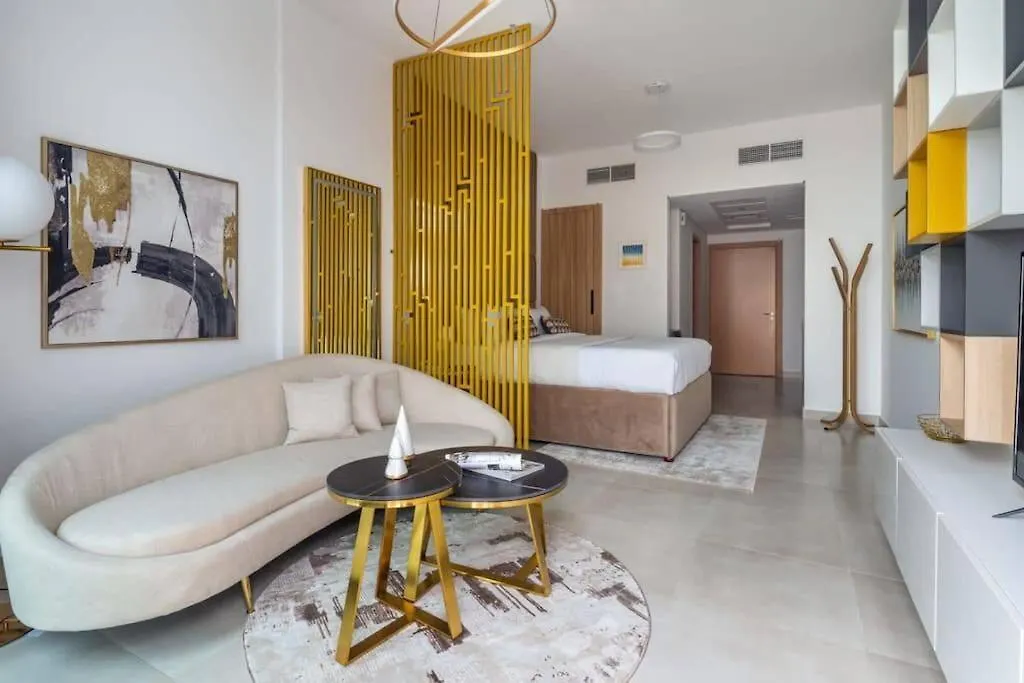 Studio - Pool - Parking - Wi-Fi - Elysee 1 - דובאי